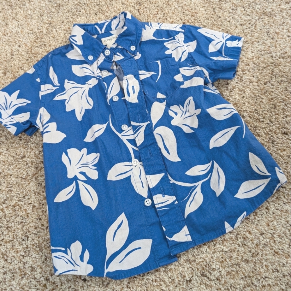 JCrew (Crewcuts) buttoned down Hawaiian shirt (3T)